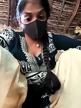 Snapshot of haymona chatting on 9, 10, 2025 haymona online show from 9, 10, 2025