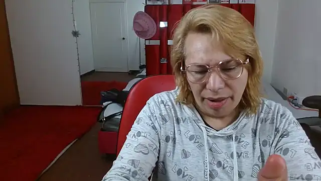 krystal thomson online show from 24, 9, 2025