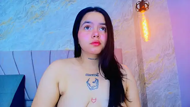 Mia candy 0 online show from 21, 7, 2026