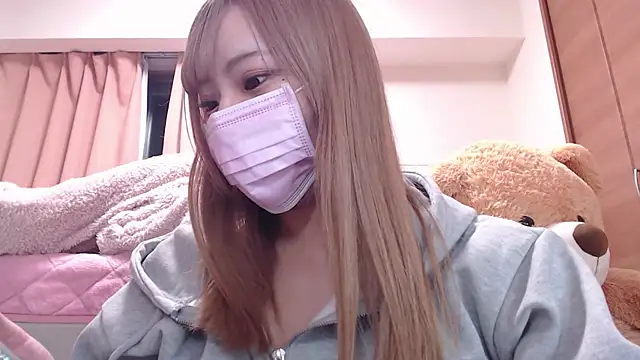  chanMOMO  online show from 30, 12, 2024