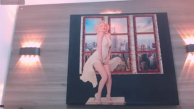 Cutie Shy  online show from 4, 11, 2025