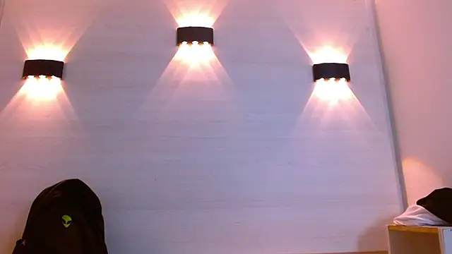 Cutie Shy  online show from 25, 11, 2025