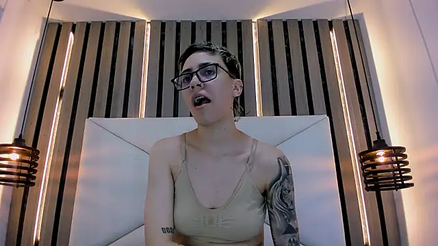 Cutie Shy  online show from 10, 2, 2026