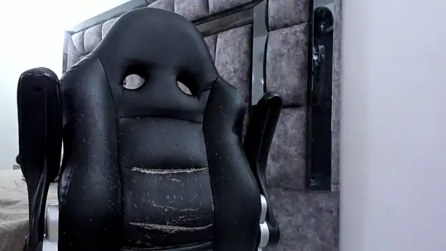 Snapshot of MalconStonne chatting on 23, 10, 2025 MalconStonne online show from 23, 10, 2025