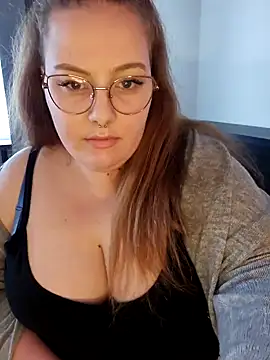 Snapshot of _Julie_x chatting on 19, 2, 2025 Julie x online show from 19, 2, 2025