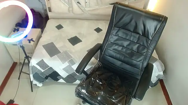 Salome Milf202 online show from 9, 1, 2026