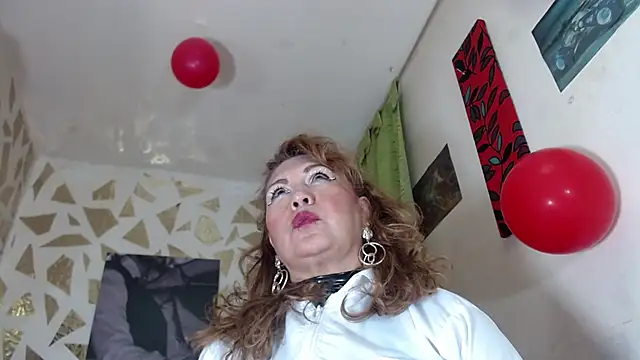 Kazsandraa online show from 23, 2, 2026