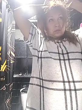 Kazsandraa online show from 7, 3, 2026