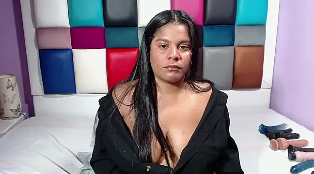 Sam-Evans-hot online show from 14, 3, 2025