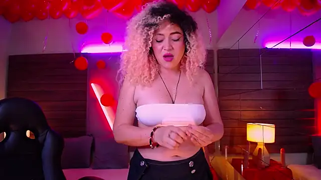 Kateryn  online show from 21, 2, 2025
