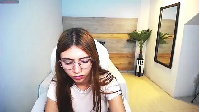 liseth fox online show from 26, 2, 2025