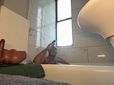 ChiRaqb8 online show from 2, 4, 2026