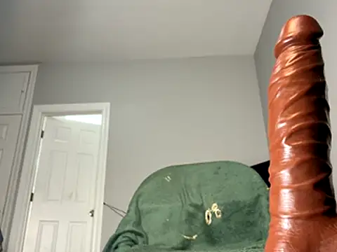 ChiRaqb8 online show from 7, 11, 2025