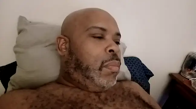 Snapshot of ChiRaqb8 chatting on 11, 3, 2025 ChiRaqb8 online show from 11, 3, 2025