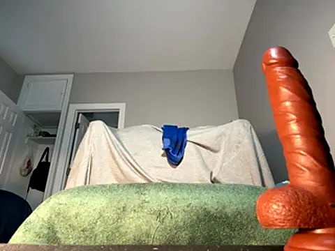 Snapshot of ChiRaqb8 chatting on 11, 10, 2025 ChiRaqb8 online show from 11, 10, 2025