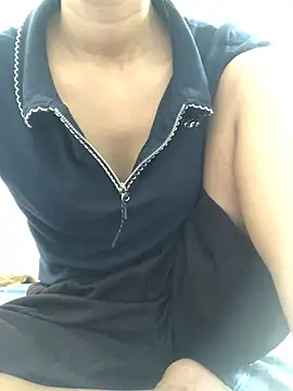 Cute lady99 online show from 4, 5, 2026
