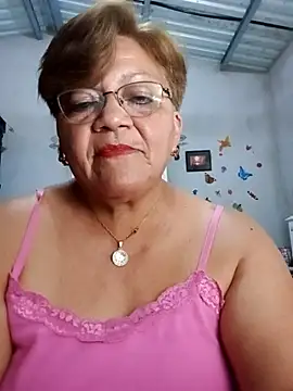 Madrastrahot69 online show from 1, 11, 2025