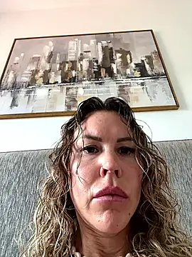Lara Bergmann online show from 18, 5, 2026
