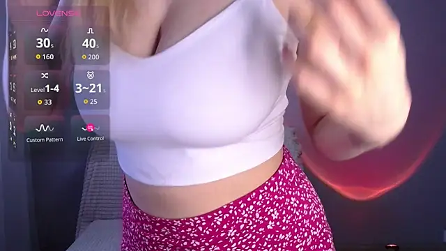 Snapshot of EmiliaDuchess chatting on 31, 5, 2026 EmiliaDuchess online show from 31, 5, 2026