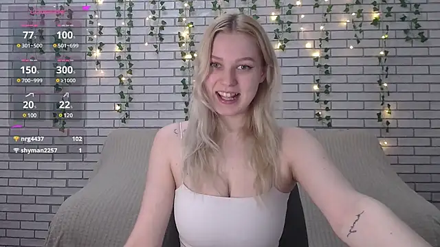 Snapshot of EmiliaDuchess chatting on 20, 2, 2025 EmiliaDuchess online show from 20, 2, 2025