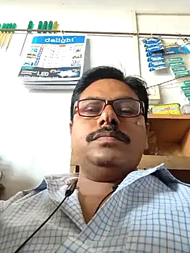 Snapshot of Srmotrs chatting on 4, 5, 2026 Srmotrs online show from 4, 5, 2026