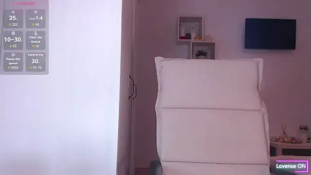 AdeleLovely online show from 13, 10, 2025