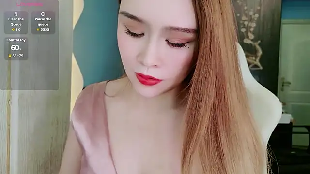 Snapshot of HU131452 chatting on 14, 7, 2026 HU131452 online show from 14, 7, 2026