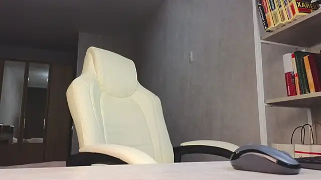 Marietta Castro online show from 11, 4, 2026