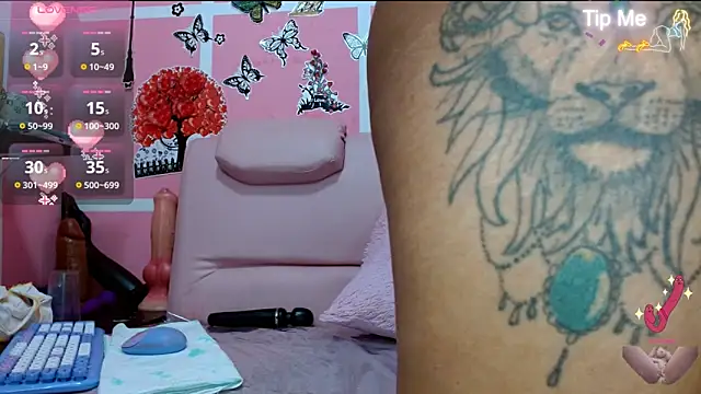 escarlett hott online show from 18, 4, 2026