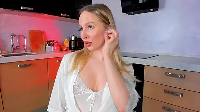 AnnLevine online show from 5, 4, 2026