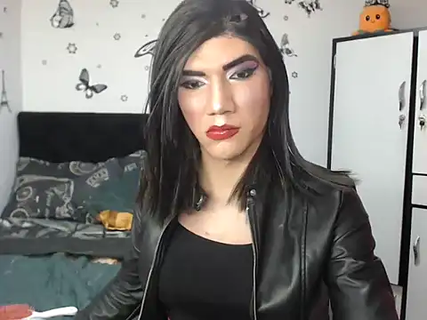 luna grans 777 online show from 24, 7, 2026