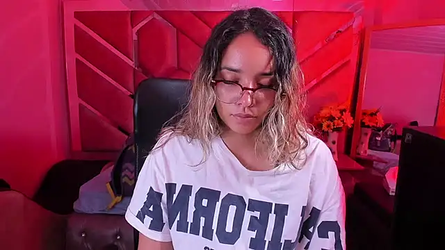 Olivia Fox69 online show from 8, 3, 2026