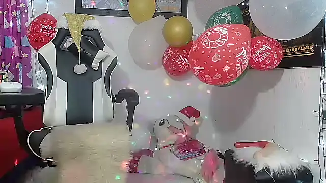 Snapshot of sexy_bunny_hot chatting on 2, 12, 2024 sexy bunny hot online show from 2, 12, 2024