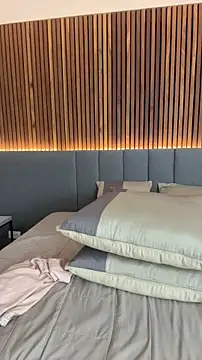 EmiilyAdams  online show from 11, 4, 2026