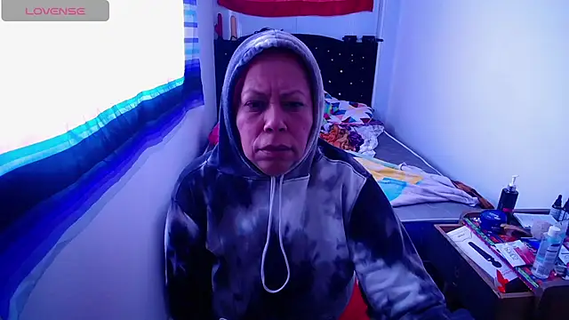Hot-Rihanna online show from 17, 2, 2025