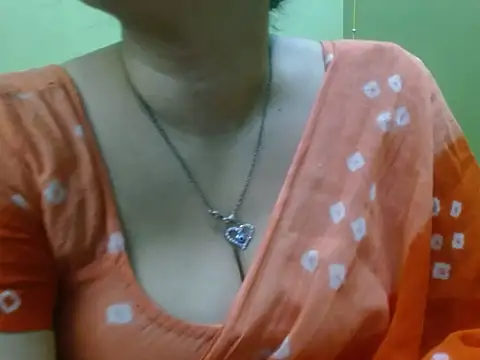 Snapshot of LOVERIAKOL chatting on 9, 5, 2026 LOVERIAKOL online show from 9, 5, 2026