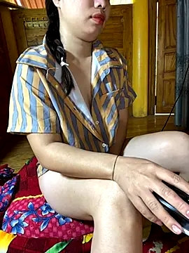 Snapshot of Sexyass13 chatting on 28, 11, 2025 Sexyass13 online show from 28, 11, 2025