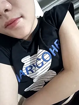 Snapshot of Sexyass13 chatting on 16, 10, 2025 Sexyass13 online show from 16, 10, 2025