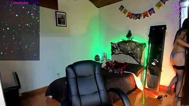 vampirellaa crazy  online show from 22, 10, 2025