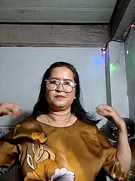 Snapshot of phnz chatting on 21, 10, 2025 phnz online show from 21, 10, 2025