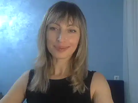 EffectMaya online show from 3, 2, 2025