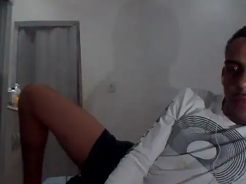 Snapshot of danike57_ chatting on 14, 5, 2026 danike57 online show from 14, 5, 2026