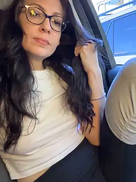 BeautifulMesss online show from 21, 10, 2025