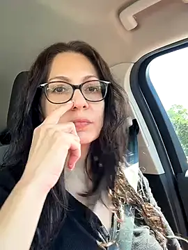 BeautifulMesss online show from 9, 9, 2025