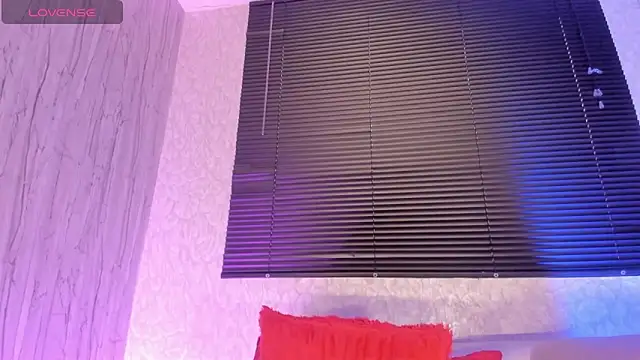 LaiilyBell12 online show from 14, 11, 2025