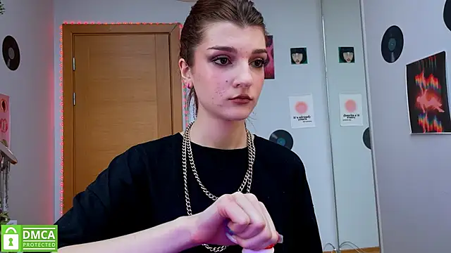 Snapshot of Bunny_ShyGirl chatting on 23, 1, 2025 Bunny ShyGirl online show from 23, 1, 2025
