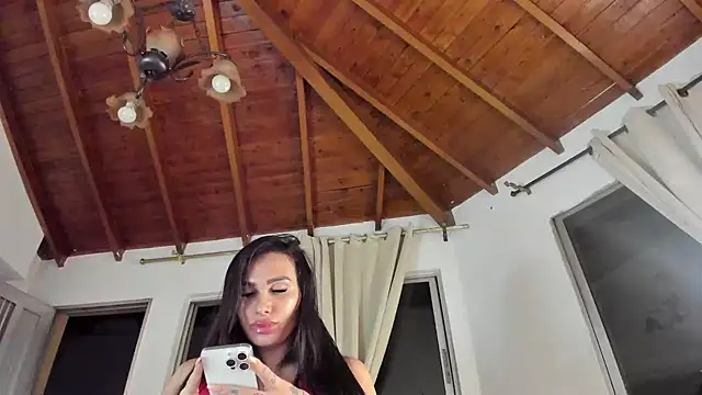 IsaFontanna online show from 6, 11, 2025