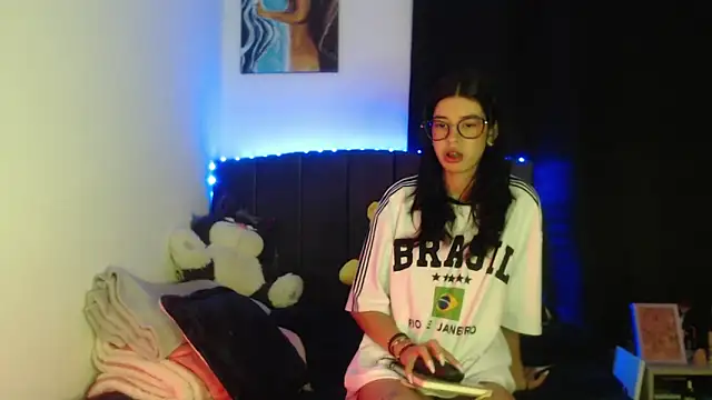 Snapshot of ily_bea chatting on 26, 3, 2026 ily bea online show from 26, 3, 2026