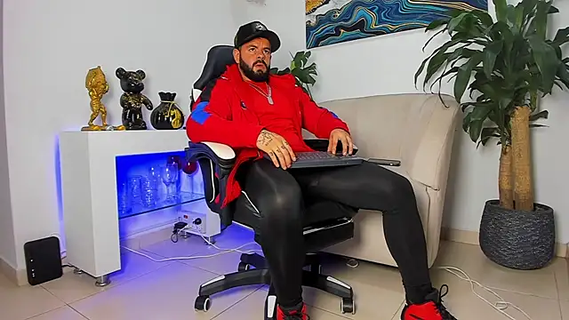 Johnnygrayson1 online show from 14, 1, 2026