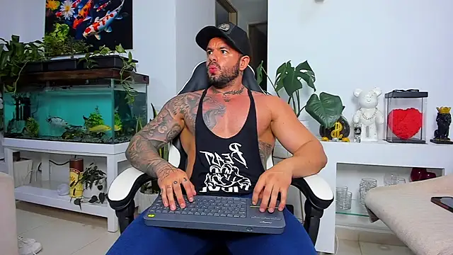 Johnnygrayson1 online show from 11, 11, 2025